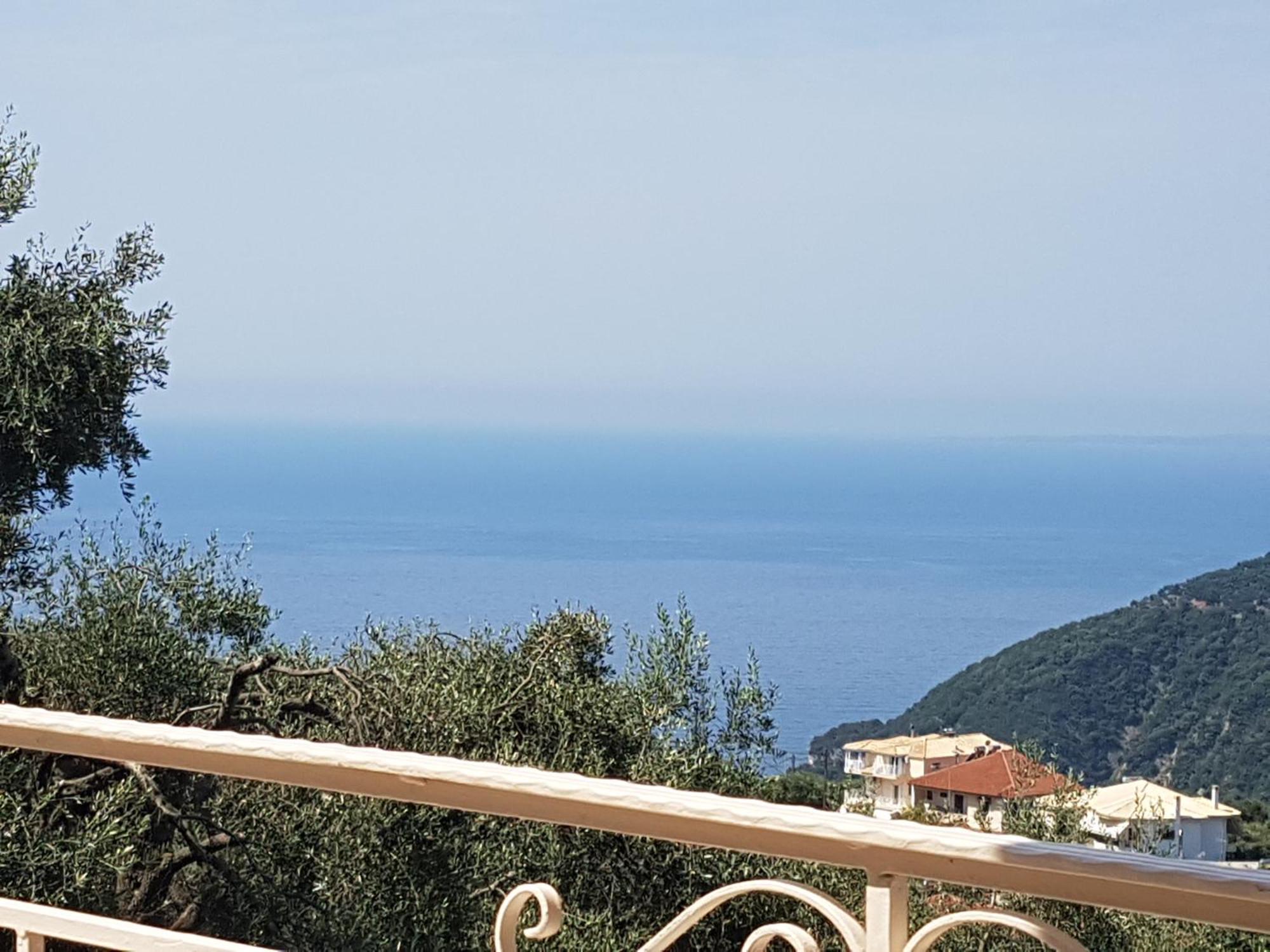Vito'S Parga View Apartments Cameră foto